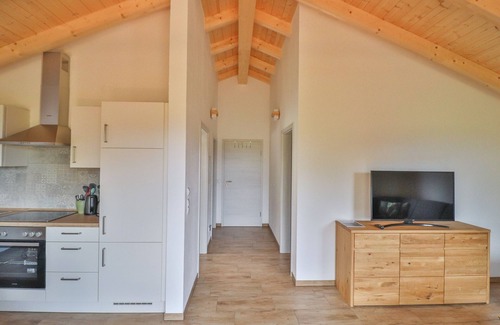 Saaldorf-Surheim Appartement | Bright apartment- 5 persons, 53sqm, 2 bedrooms, balcony with mountain view