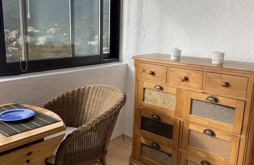 La Croix-Valmer Appartement | Lumineux appartement à deux pas de Saint-Tropez face à la mer et la montagne