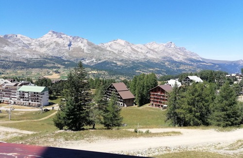 Le Devoluy Appartement | Appartement lumineux sur les pistes départ remontées/télésièges