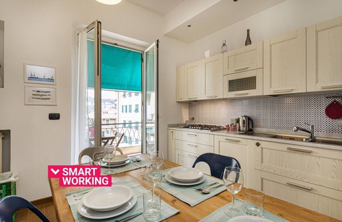 Albaro Appartement | Bright Apartment in San Martino by Wonderful Italy
