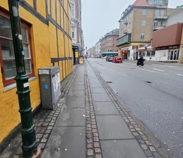 Aalborg Appartement | Bright Apartment near Harbor and pedestrian street