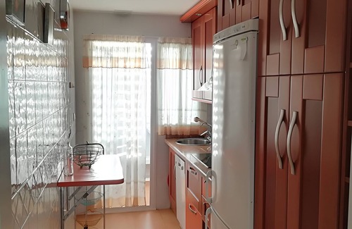 Playa Granada Appartement | Appartement lumineux avec vue sur la Méditerranée