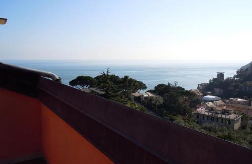 Cinque Terre Appartement | Bright Attic in Monterosso with Sea View Terrace