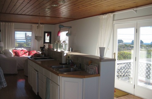 Biddeford Pool Cottage | Bright Beach Cottage, Vues sur la mer, Chiens OK, Lune de miel, Mariages