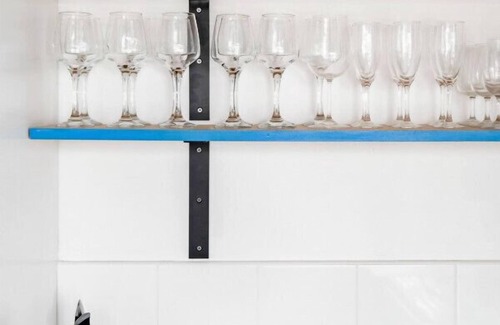 Torbay Maison | Bright Beachside Cottage