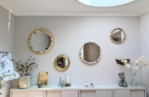 Cliftonville Maison | Bright Beachside Hideaway