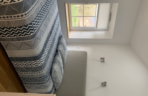 Vic-le-Comte Maison | appartement de charme lumineux dans propriété privée proches commodités