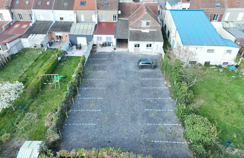 Valenciennes Appartement | Bright city apartment with 2 private indoor parking spaces