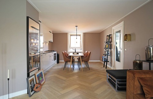 IJsselbuurt Appartement | Bright City Retreat near Center & RAI" with perfect WIFI