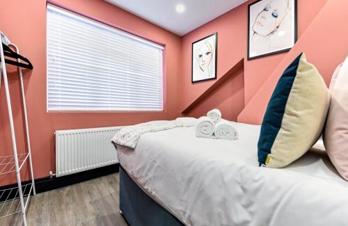 Northumberland Park Appartement | Bright & Colourful House - Best for a Large Groups