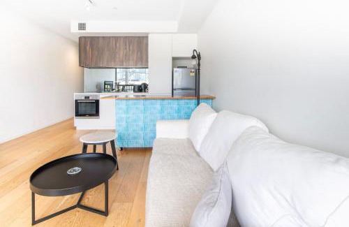 West Melbourne Appartement | Bright & Comfortable 1BR in West Melbourne