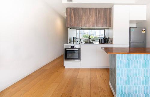 West Melbourne Appartement | Bright & Comfortable 1BR in West Melbourne
