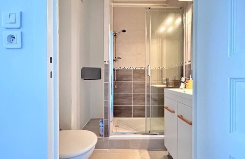 Teilhard Appartement | Studio confortable et lumineux proche des hôpitaux