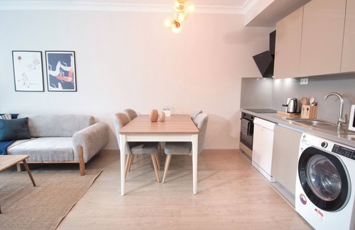 Uludag Appartement | Bright & Cozy 1Bdr near Biz Cevahir Haliç Mall