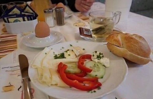 Spitz Appartement | Vrbo Property