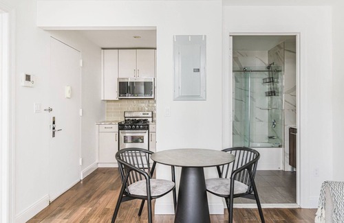 Gramercy Appartement | Bright Gramercy Park 1BR, Furnished w/ Air Conditioning, by Blueground