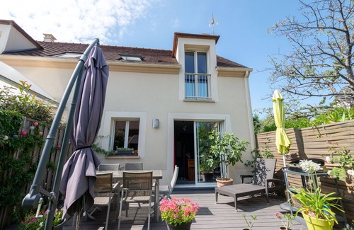 Rambouillet Maison | Maison Lumineuse à proximité du Château, du parc, du centre ville, de la gare