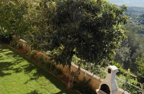 Caldana Maison | Maison très lumineuse avec jardin et vue panoramique sur le sud de la mer