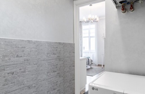Lviv City Center Appartement | Bright in Halytskyi District