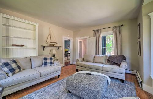 Wolfeboro Maison | Bright Lake Winnipesaukee Home - Walk to Town