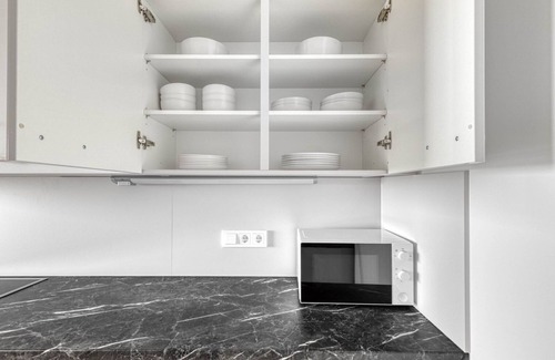 Erdberg Appartement | Bright Landstraße 1BR w/ Pool & DM, nr U3 Erdberg, by Blueground