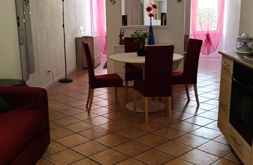 Marino Appartement | Bright loft in the historic center of Marino with separate entrance.