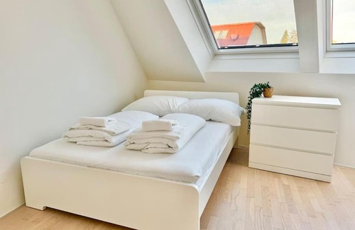 Grinzing Appartement | Bright Maisonette with Garden