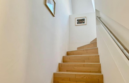 Grinzing Appartement | Bright Maisonette with Garden