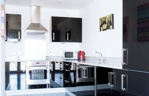 Peninsula Appartement | Bright Modern 3 bedroom apartment near O2, Excel