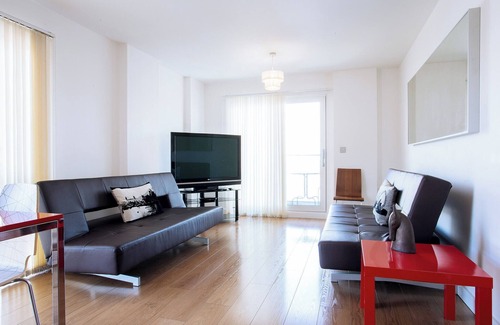 Peninsula Appartement | Bright Modern 3 bedroom apartment near O2, Excel