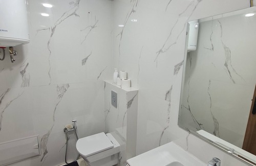 Harhoura Appartement | Bright, modern apartment in Harhoura - 7 minutes from the beach