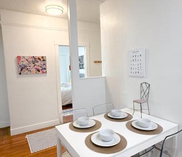 Temescal Appartement | Bright, Modern & Artsy Space