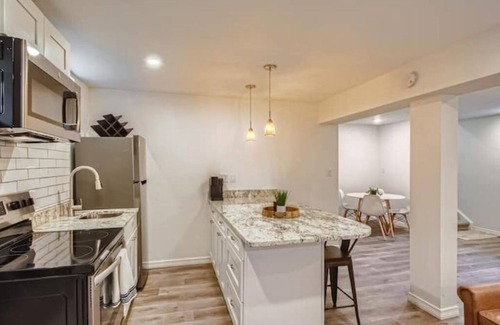 Berkeley Maison | Bright & modern Berkeley home near everything!