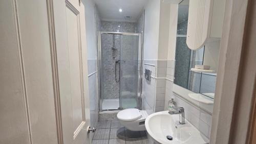 Hoe Street Hôtel | Bright & Modern Double Rooms in Central East London