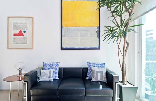 Zona Rosa Appartement | PENTHOUSE LUMINEUX ET MODERNE À DEUX NIVEAUX AU COEUR DE LA VILLE DE MEXIQUE!