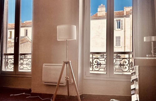 Les Grands Carmes Appartement | Appartement lumineux, calme, proche Joliette/Vieux-Port/Panier/Mucem