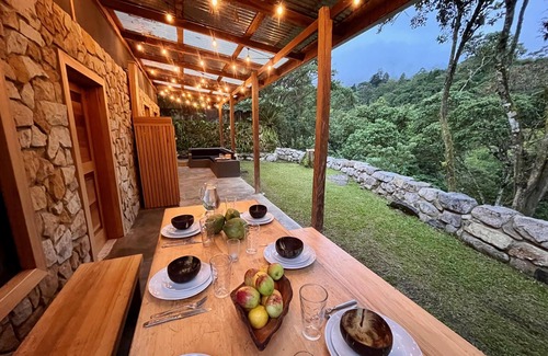 Rivas Maison | Bright Riverfront Home with Carport, Internet and Organic Gardens