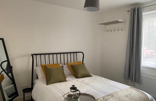 South Woodham Ferrers Appartement | Bright- Self Check-In -Great Area close to South Woodham Ferrers station