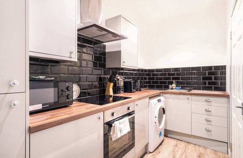 Blackburn Appartement | Bright & Spacious Flat in Blackburn Centre