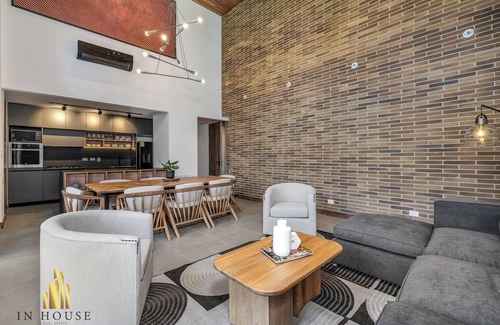 La Florida Appartement | Bright & Spacious, Poblado/BBQ - Morph 502