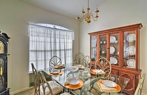 Spring Hill Maison | Bright Spring Hill Home 5 Mi to Weeki Wachee Park