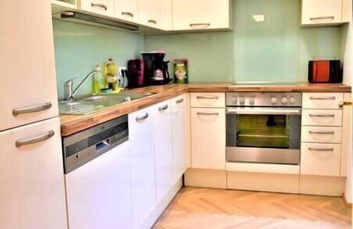 Alservorstadt Appartement | Bright Suite Universitaet Wien