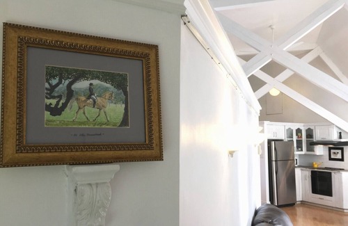 Port Elmsley Maison | Loft créatif unique et lumineux dans une église en pierre gothique historique avec clocher