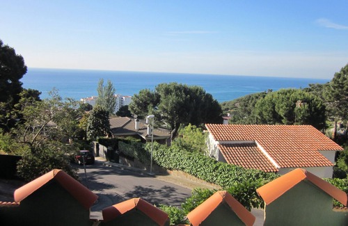 Sant Pol De Mar Villa | OFFRE SPÉCIALE! VILLA À UN PAS DE LA PLAGE, À 30 MINUTES DE BARCELONE.