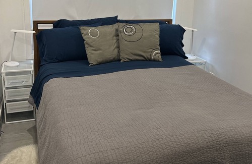 Brighton Beach Appartement | Brighton Beach Entire Modern Apartment