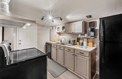 Tallahassee Maison | Brighton Cottage - Minutes from Downtown, FAMU & FSU