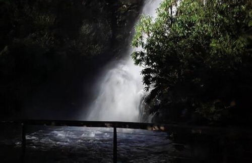 Marysville Maison | Brighton Falls - Just a short stroll to Township..