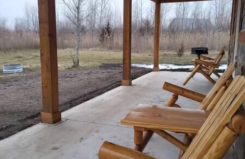Rensselaer Cabine | Brightstone Lake Cabin 3