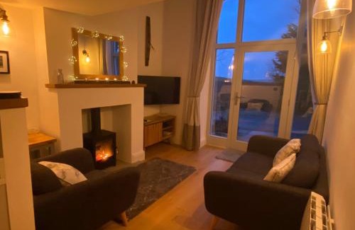 Lothersdale Maison | Brigstone Stable - charming peaceful cottage