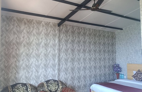 Bhimtal Station Balnéaire | Superb cottage with lake view & WiFi in Naukluchiatal